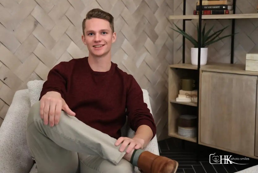 Professional Head Shots By HK Photo Smiles